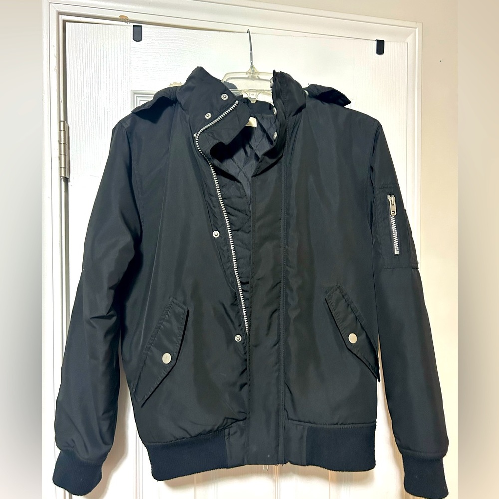 H&M Boys L coat.